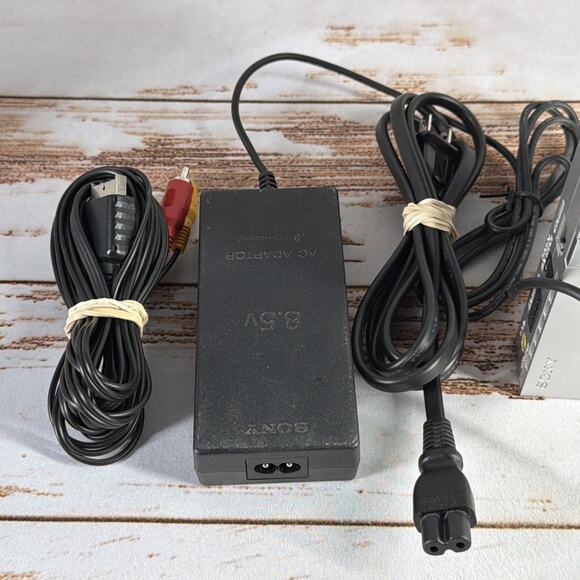 Sony PS2 Slim Silver SCPH-79001 w/ AV & Power - No Controller/Remote - Picture 2 of 7